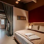 Manej Urla 酒店