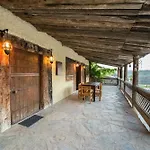 酒店 Manej Urla