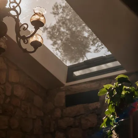 Manej Urla איזמיר