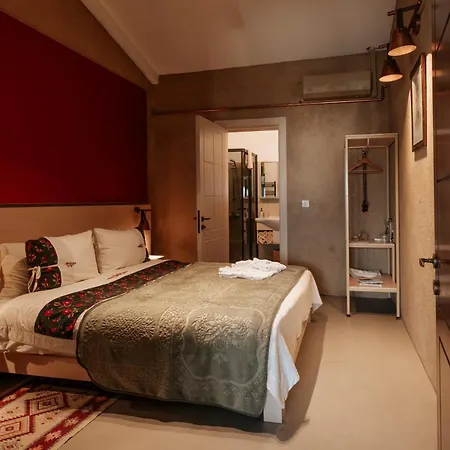 Hotel Manej Urla