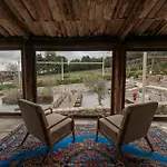 Hotel Manej Urla