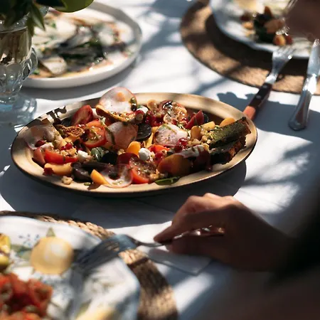 Manej Urla Hotel Esmirna