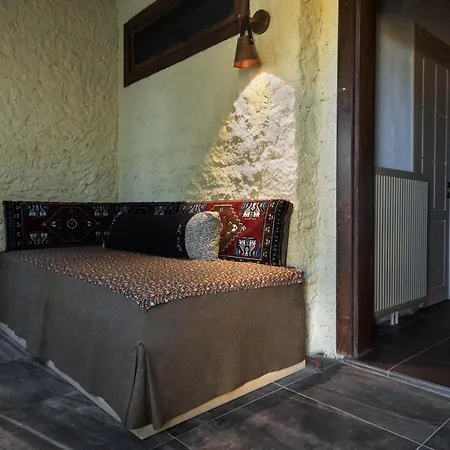 Manej Urla Hotel