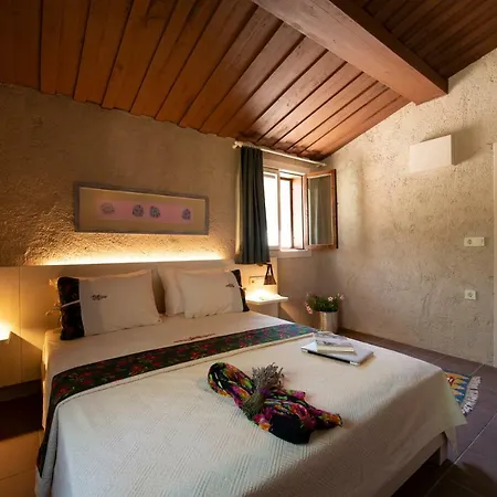 Manej Urla Hotel