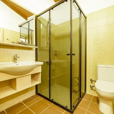 Hotel Manej Urla 3*