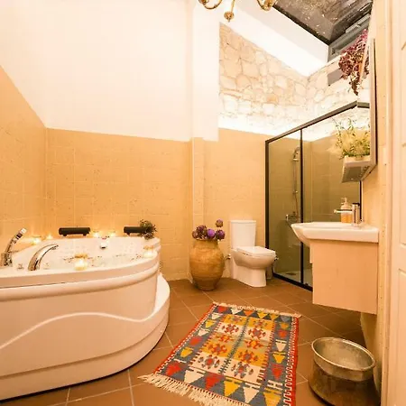 Hotel Manej Urla